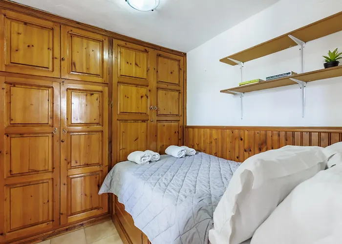 Antonia House Case de vacanță *