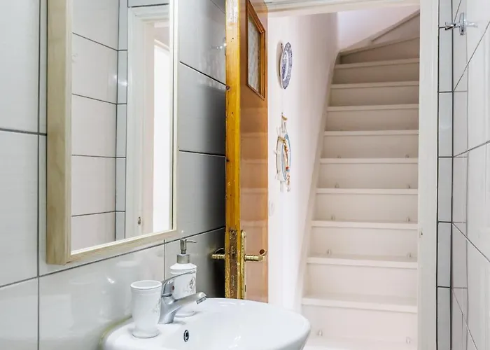 Antonia House Case de vacanță