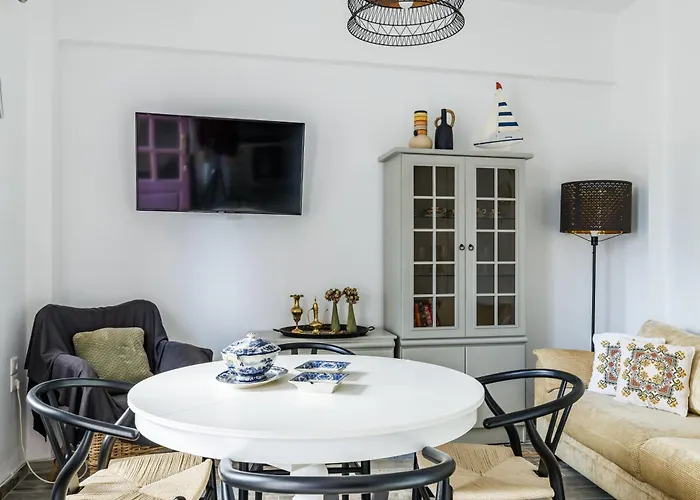 Antonia House Case de vacanță